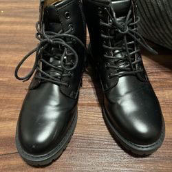 Men’s Steve Madden Combat Boots Size 7