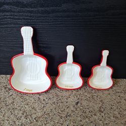 Guitar Measuring Cups