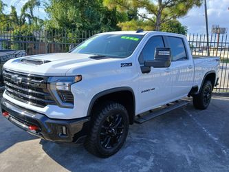 2025 Chevrolet Silverado 2500HD Crew Cab