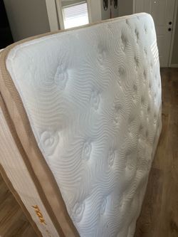 Queen mattress