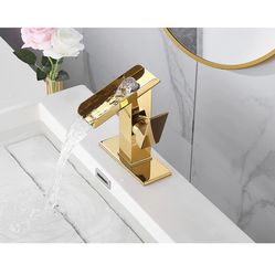 Faucet Gold Single Handle 1 or 3 Hole 4 Inch Waterfall 