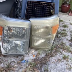 2011 F250 6.7L. Front Head Lights
