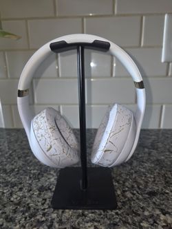 Beats by Dr. Dre - Studio3 Wireless Headphones