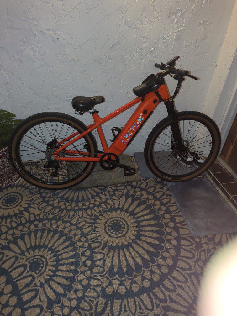CYCTRAC ELECTRIC BIKE ..Willing To Trade For Old Bmx