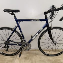 3x9 speed, 58 cm GT ZR 4.0 road bike