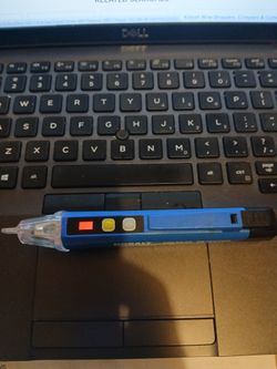 Voltage Detector