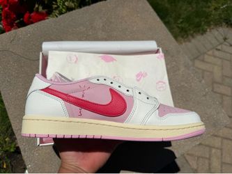 Nike Travis Scott Shy Pink Size 9M