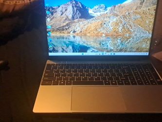 8 GB laptop