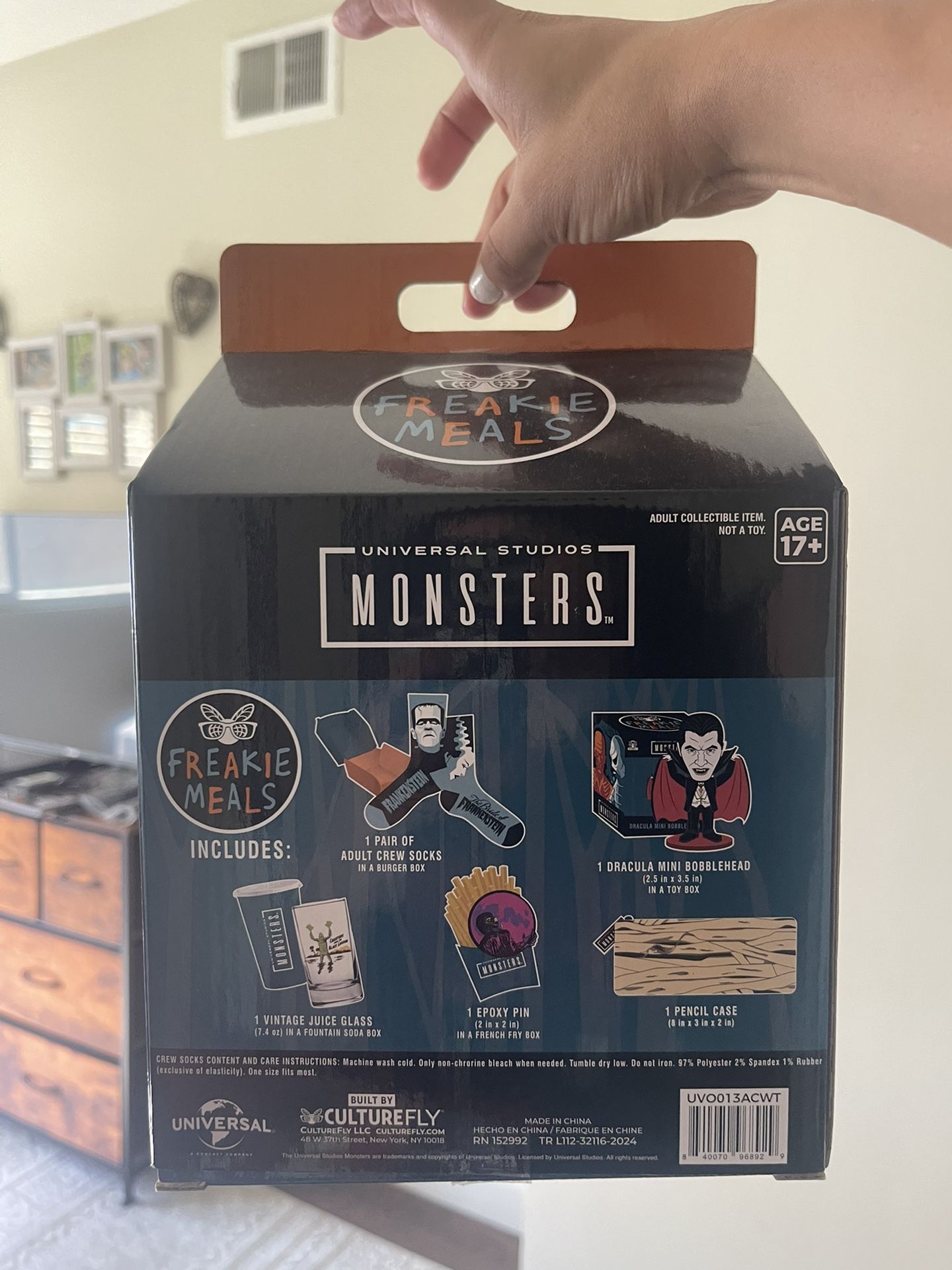 Universal Monster Box
