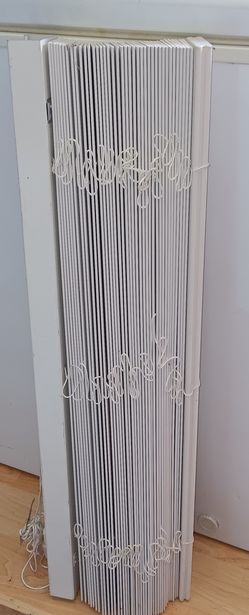 Single White 31.2 x 72.0 Vertical Blind 