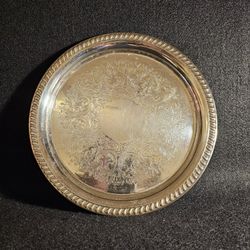 Beautiful Post 1940's Antique Silver Plated 12in. Decorative Serving Tray/Platter. 