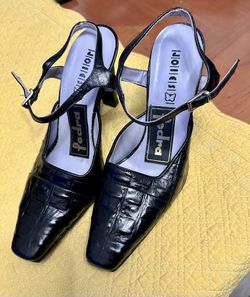 Zapatos De Cuero .