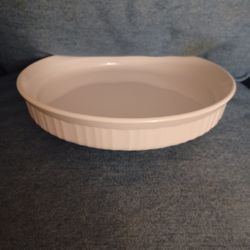 CorningWare French White 10 Inch Round Pie/Casserole. 