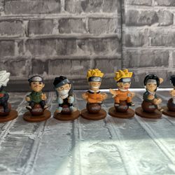 7 Naruto Small Figures  2A