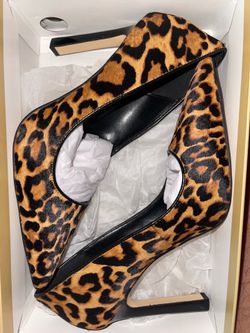 Michael Kors Amara Pump Cheetah Haircalf Heels