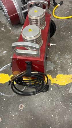 Dual purpose diagnostic leak detector