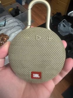 JBL Clip 3 Portable Speaker