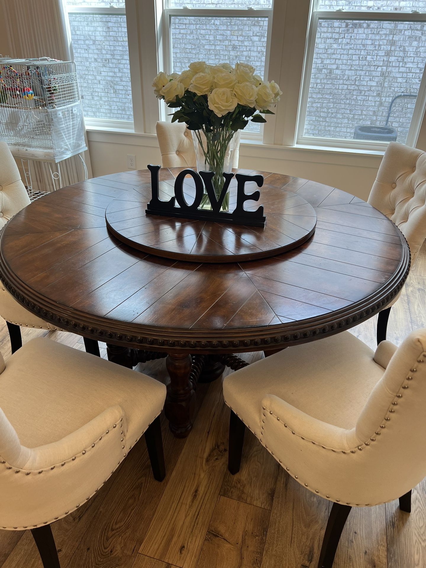Dining Round Table With Lazy Susan $300 Table 