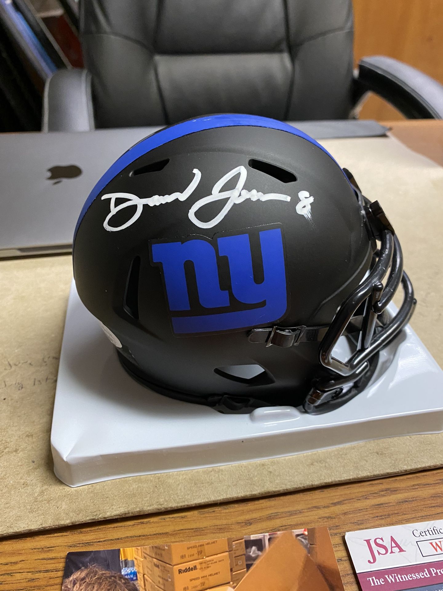 Daniel Jones Autographed New York Giants alternate speed Eclipse mini helmet