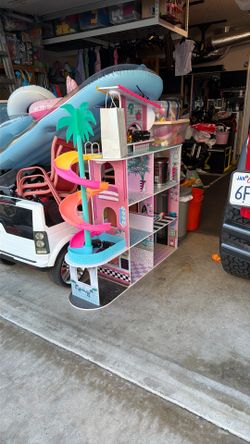 lol doll house
