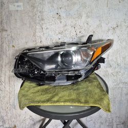 2016 2017 2018 SCION iM / Toyota Corolla iM Headlight Headlamp Left Driver Side LH Original Used OEM 