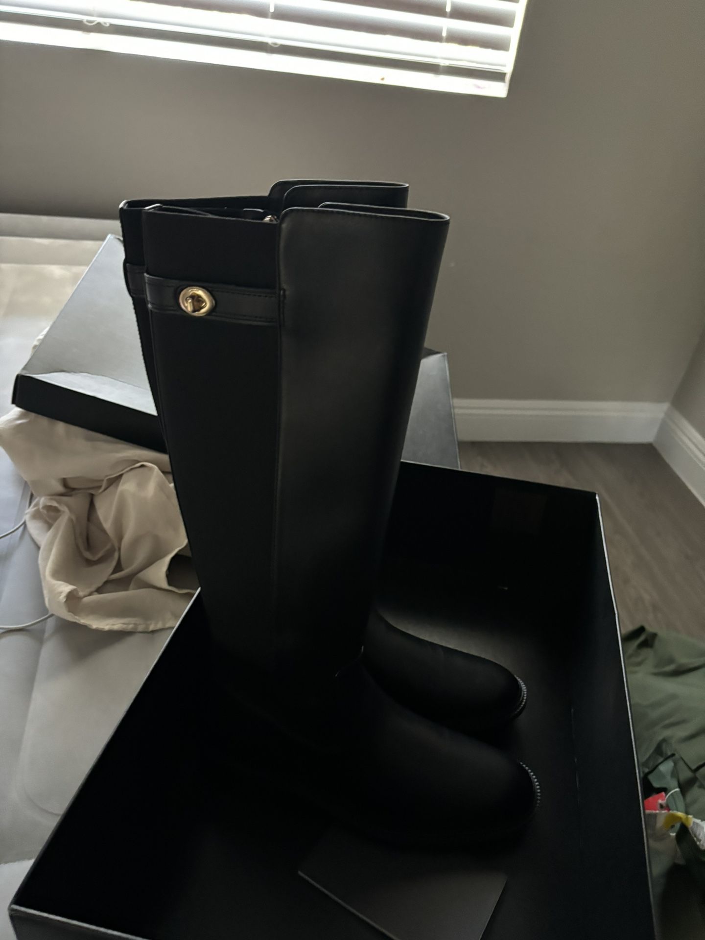 coach boots