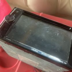 Clarion NX602 Audio/ GPS Navigation System