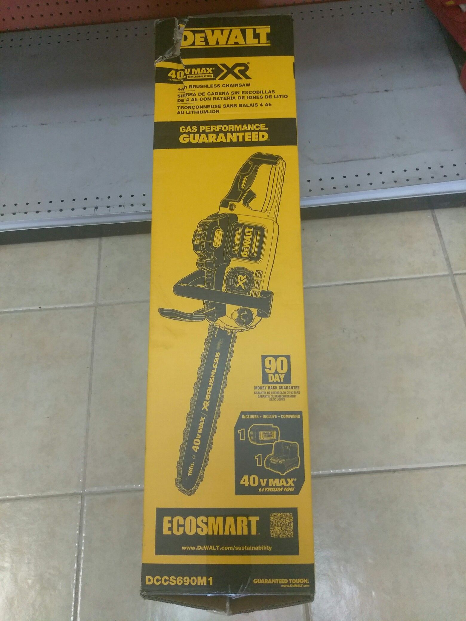 Dewalt 40v brushless chainsaw