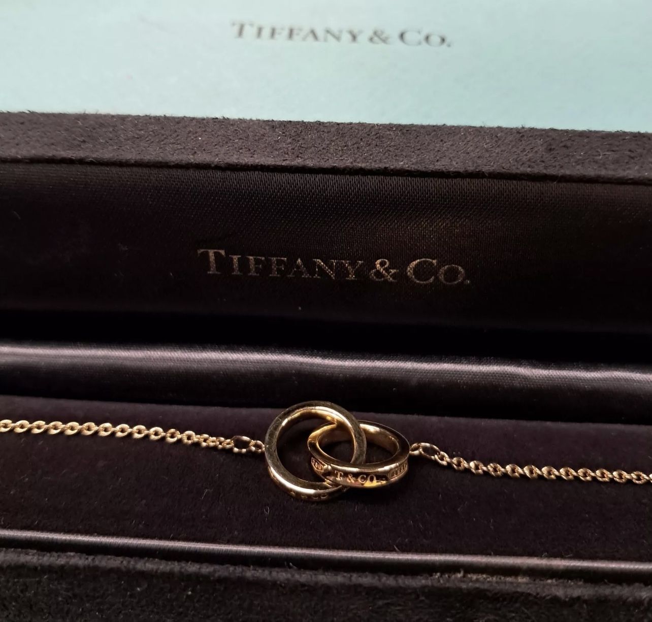 Tiffany & Co Wrist Interlocking 1837 Bracelet 18k Yellow Gold 7'' 4.56g