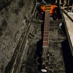 Electric Bass Ibáñez 5 String