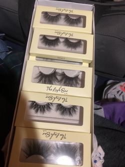 The lash bar lashes