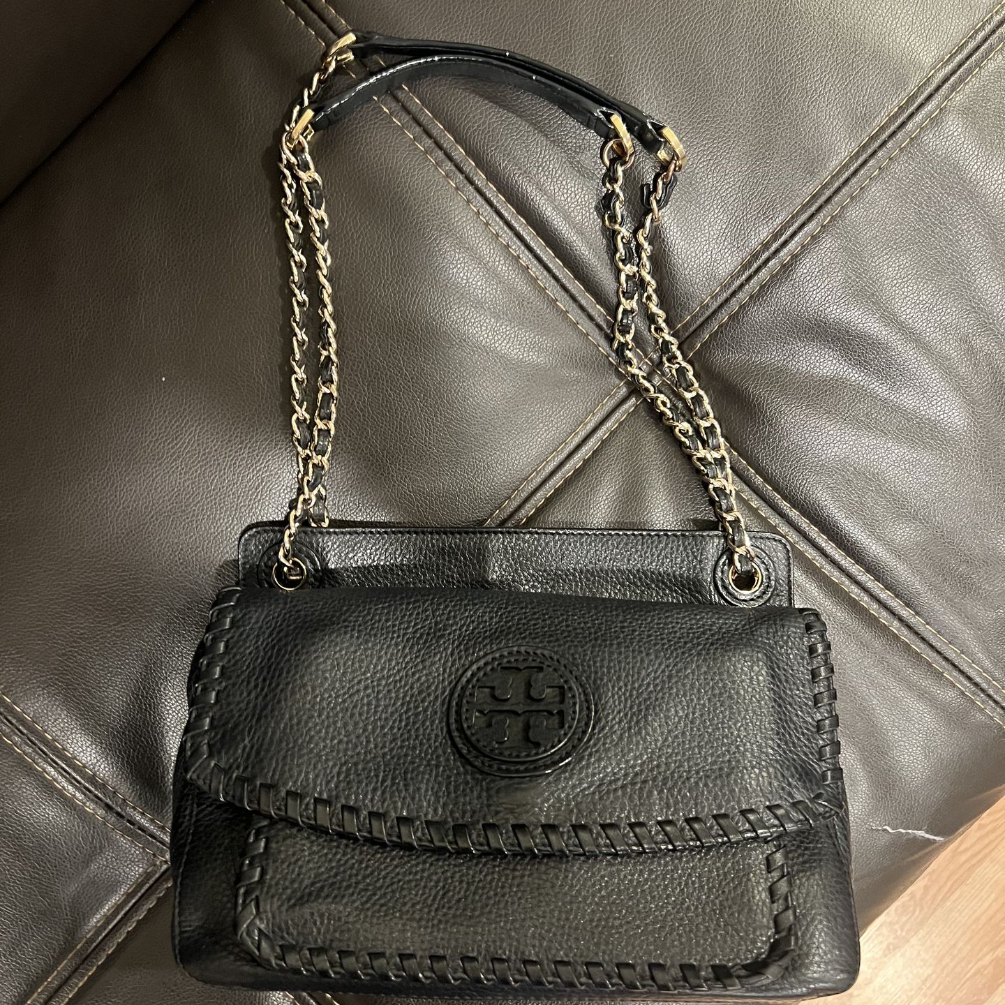 Tory Burch Leather Bag (Black)
