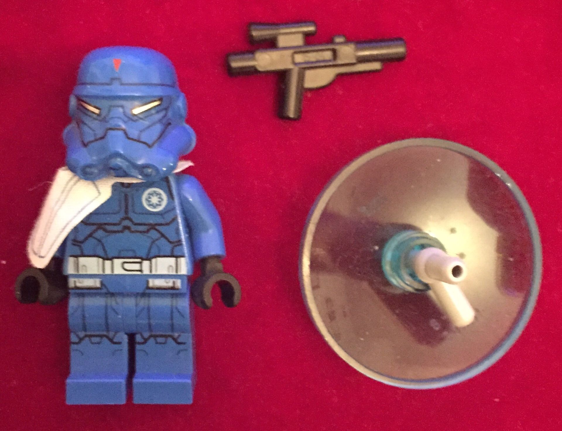 Lego Star Wars Minifigure Special Forces Blue Clone Trooper Complete (set 75018) Figure