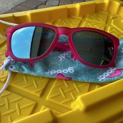 50+ Goodr - Pink Flamingo Polarized Sunglasses - NEW