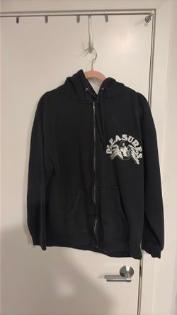 Pleasures hoodie