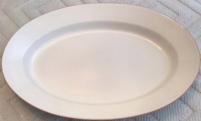 Loneoak & Co. 17in Queen Anne Serving Platter
