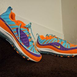 Nike Air Max 98 'Cone' 924462-800 SIZE 9.5M  *NEVER WORN* *NO BOX*
