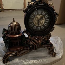 Antique clock 