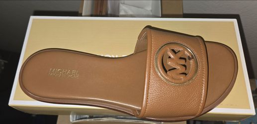 Michael Kors size 7 original