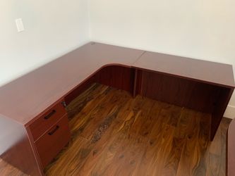 Desk l shaoe 60”x72” mahogany