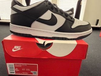 Nike panda dunk size 6y