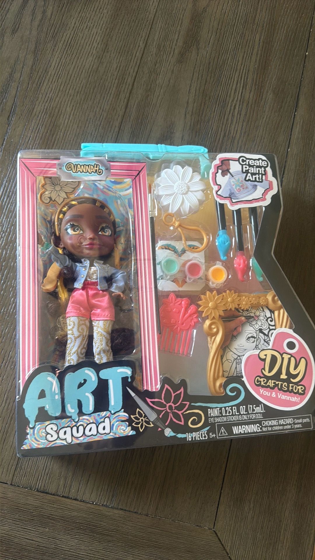 Vanish doll with art paint