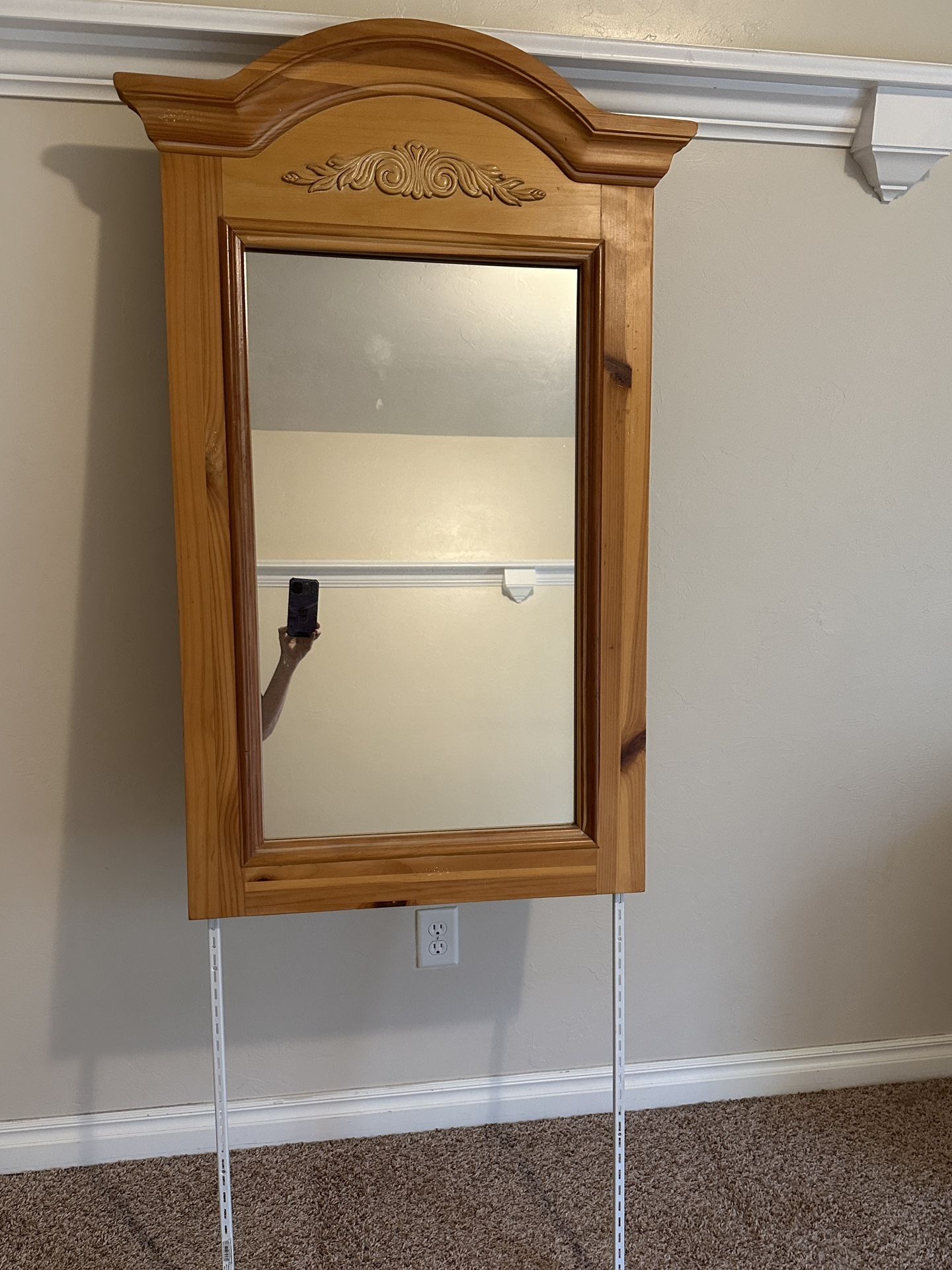 Broyhill Fontana Mirror—Could be used for wall or dresser