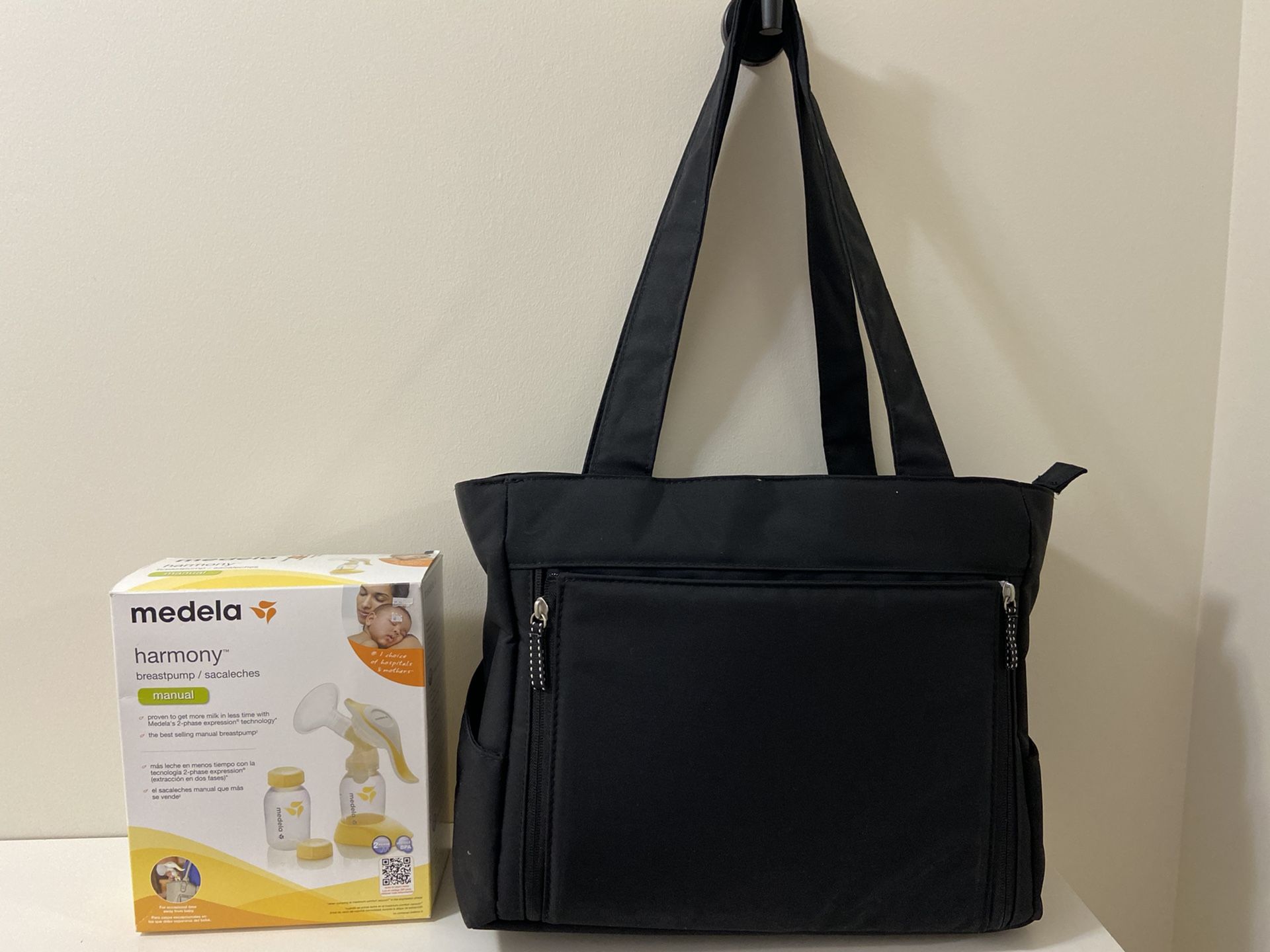 Medela Pump In Style Advanced Double Electric Breast Pump w/ Tote