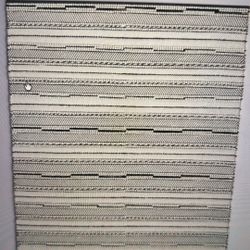 Judsonia Area Rug Black/Ivory 8x10