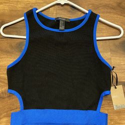 Brand New Woman’s Forever 21 brand Black Cropped Tank Top Up For Sale