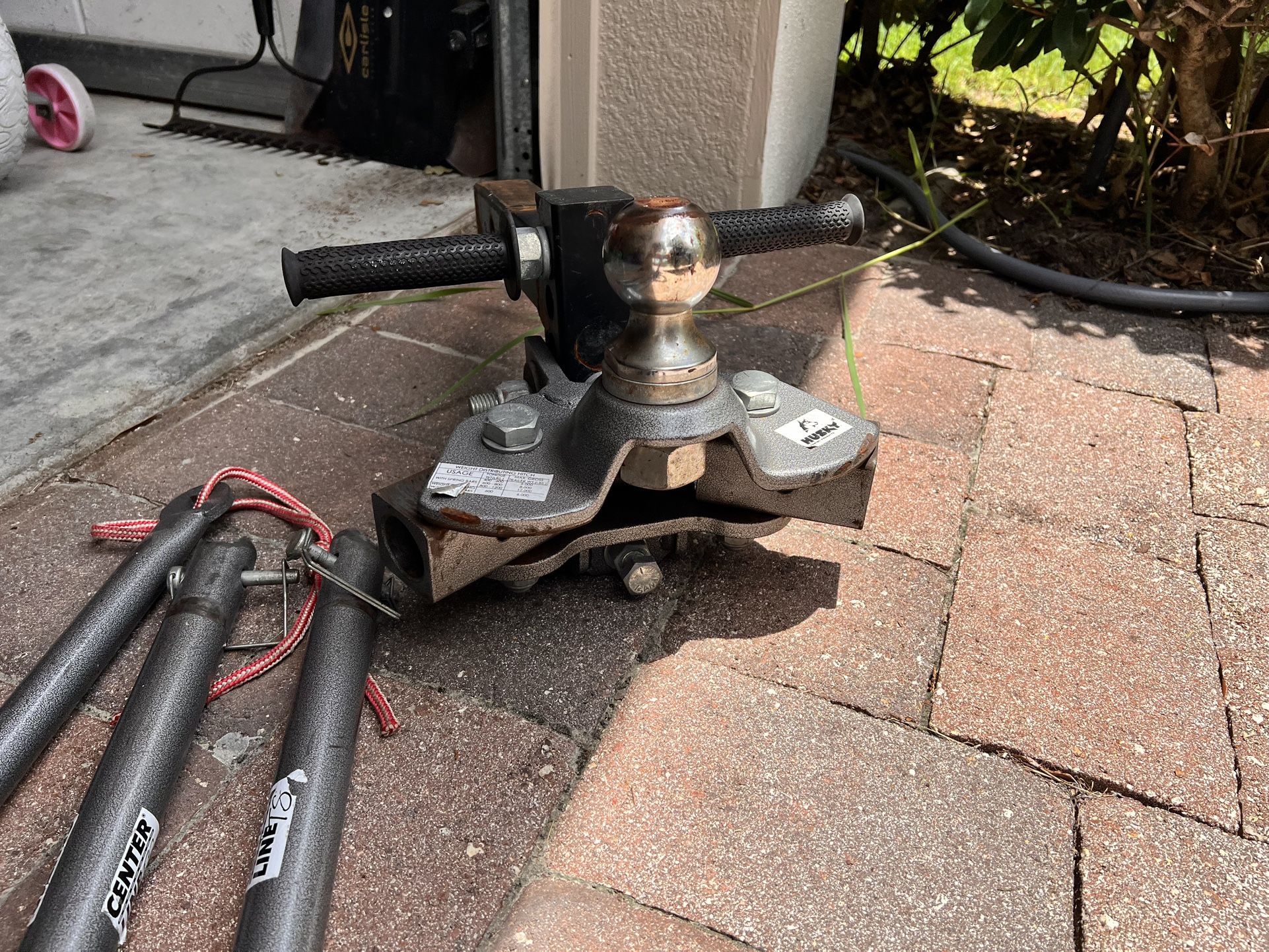 Husky Weight Distribution Trailer Hitch
