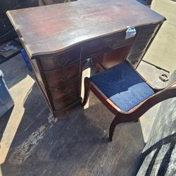 Vintage desk and Chair