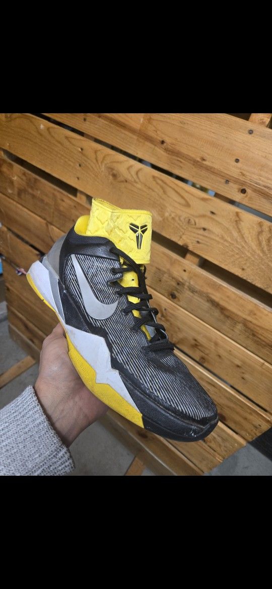 Kobe 7