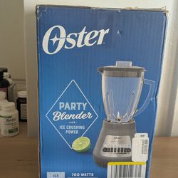 OSTER Blender never used still boxed
